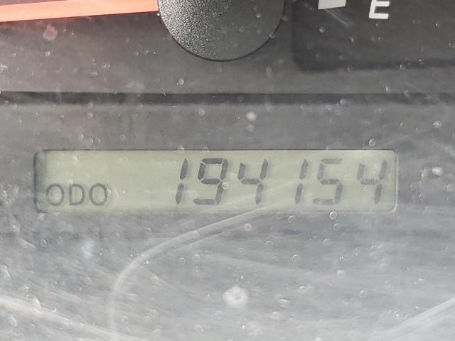 Photo 8 from auction – 2004 TOYOTA CAMRY LE with VIN 4T1BE32K64U860117
