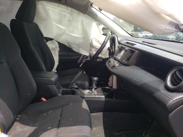 Photo 5 from auction – 2017 TOYOTA RAV4 XLE with VIN JTMRFREV7HJ707875