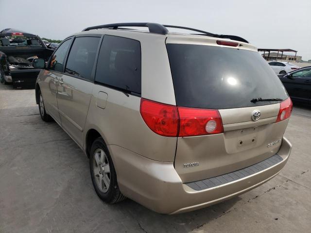 Photo 3 from auction – 2010 TOYOTA SIENNA CE with VIN 5TDKK4CC6AS338453