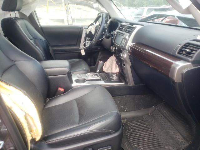 Photo 5 from auction – 2019 TOYOTA 4RUNNER SR with VIN JTEBU5JR4K5659420