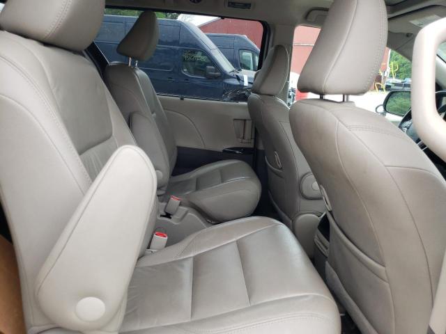 Photo 6 from auction – 2017 TOYOTA SIENNA XLE with VIN 5TDDZ3DC0HS161700