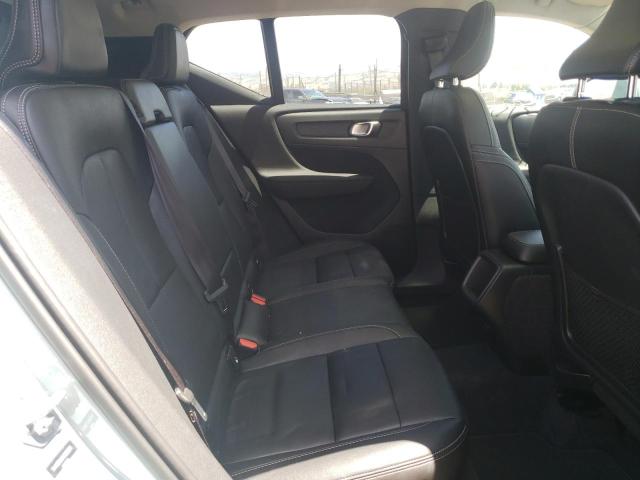 Photo 6 from auction – 2019 VOLVO XC40 T5 MO with VIN YV4162UK4K2129681