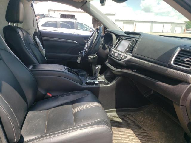 Photo 5 from auction – 2017 TOYOTA HIGHLANDER with VIN 5TDJZRFH7HS509457