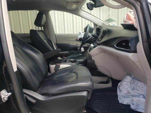 Photo 5 from auction – 2017 CHRYSLER PACIFICA T with VIN 2C4RC1BG5HR621623