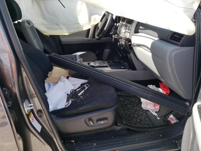 Photo 5 from auction – 2012 TOYOTA 4RUNNER SR with VIN JTEZU5JR9C5042885