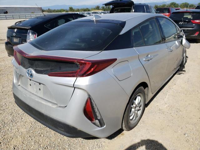 Photo 4 from auction – 2018 TOYOTA PRIUS PRIM with VIN JTDKARFP3J3077833