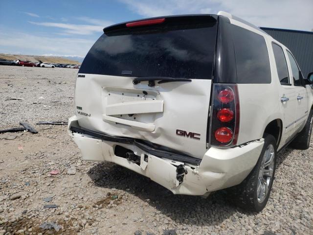 Photo 9 from auction – 2010 GMC YUKON DENA with VIN 1GKUKEEF7AR188457