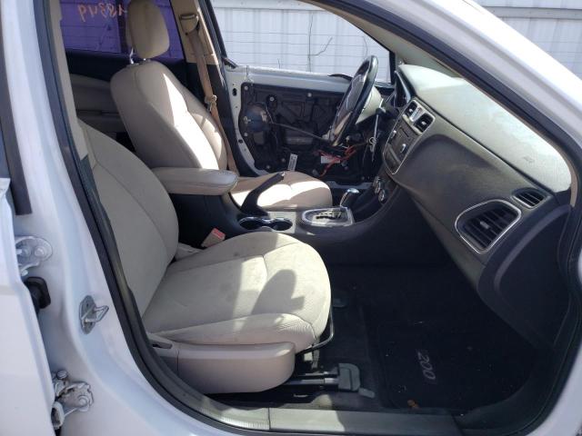 Photo 5 from auction – 2012 CHRYSLER 200 TOURIN with VIN 1C3CCBBB4CN240114
