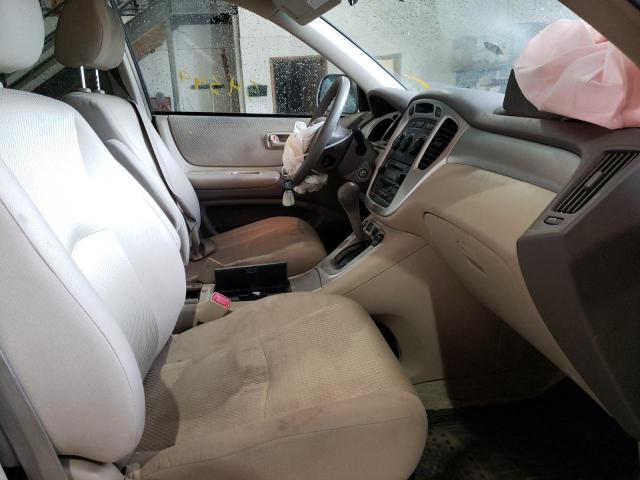 Photo 5 from auction – 2004 TOYOTA HIGHLANDER with VIN JTEEP21A040066070