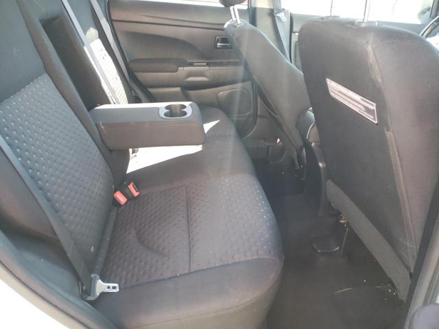 Photo 6 from auction – 2011 MITSUBISHI OUTLANDER with VIN JA4AR4AU5BZ000832