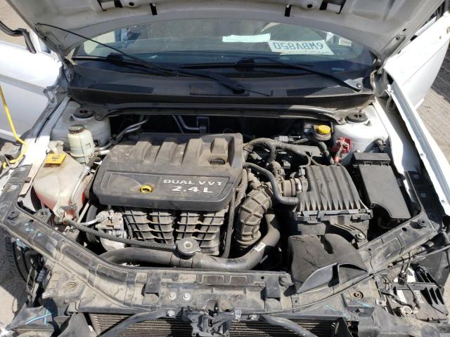 Photo 7 from auction – 2012 CHRYSLER 200 TOURIN with VIN 1C3CCBBB4CN240114