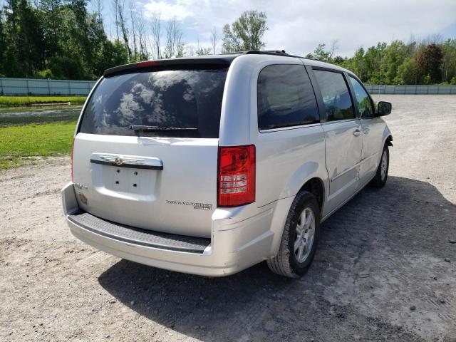 Photo 4 from auction – 2010 CHRYSLER TOWN & COU with VIN 2A4RR5D15AR212374