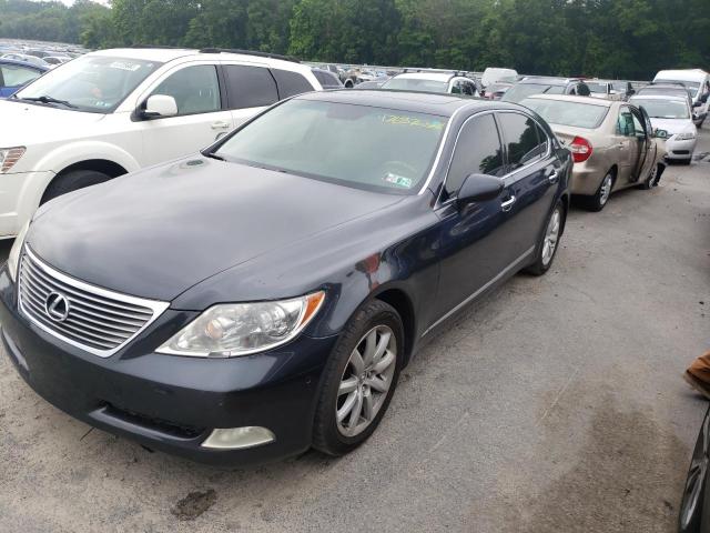Photo 2 from auction – 2007 LEXUS LS 460L with VIN JTHGL46F275000313