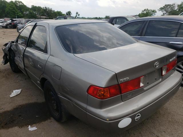 Photo 3 from auction – 2000 TOYOTA CAMRY CE with VIN 4T1BG22K2YU703470