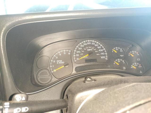 Photo 8 from auction – 2005 CHEVROLET SILVRK1500 with VIN 2GCEK19B451261878