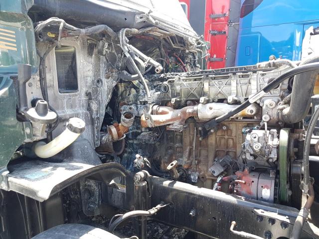 Zdjęcie 9 z aukcji – 2015 FREIGHTLINER CASCADIA 1 z VIN 3AKJGLD54FSFN3264