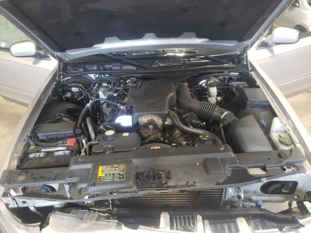 Photo 7 from auction – 2004 MERCURY GRAND MARQ with VIN 2MEFM74WX4X625890