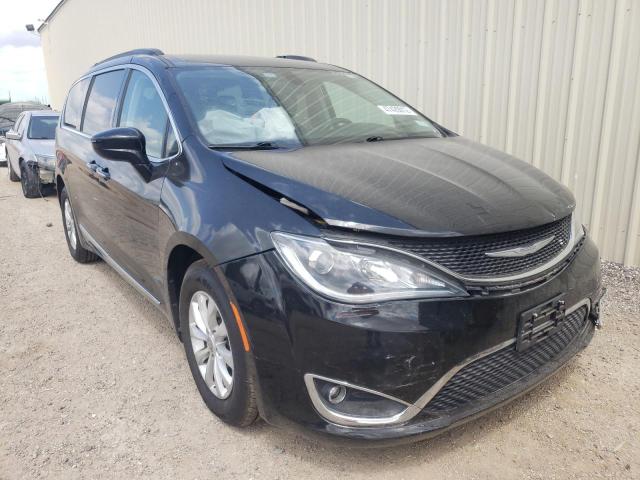 CHRYSLER PACIFICA T 2017 with VIN 2C4RC1BG5HR621623 - Photo from auction