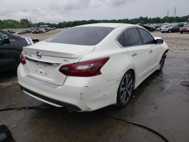 Photo 4 from auction – 2017 NISSAN ALTIMA 2.5 with VIN 1N4AL3AP8HC256041