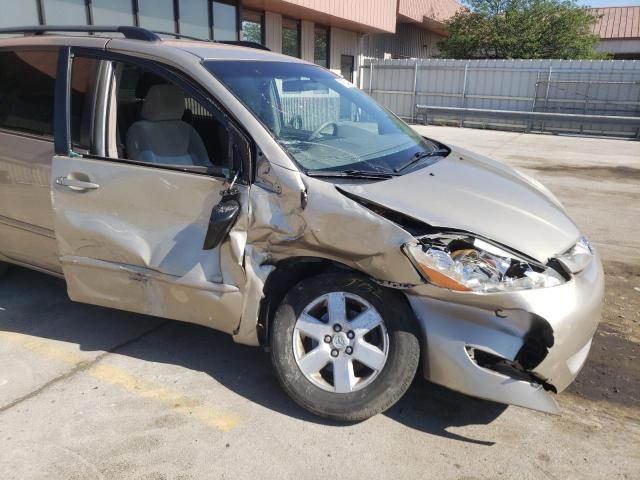 Photo 9 from auction – 2010 TOYOTA SIENNA CE with VIN 5TDKK4CC8AS299851