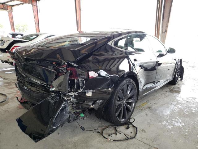 Photo 4 from auction – 2017 TESLA MODEL S with VIN 5YJSA1E15HF189979