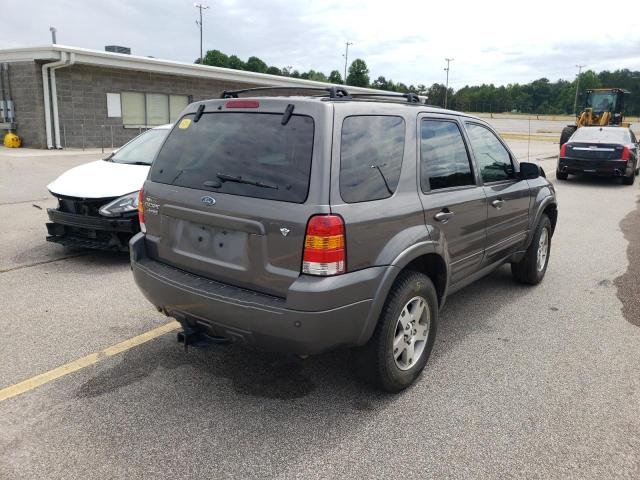 Photo 4 from auction – 2005 FORD ESCAPE LIM with VIN 1FMYU04155KC28514
