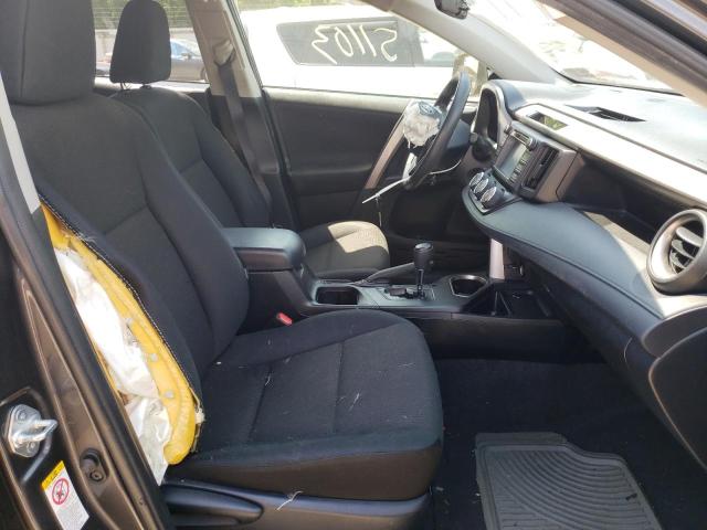 Photo 5 from auction – 2016 TOYOTA RAV4 LE with VIN JTMBFREV6GJ062622