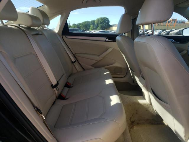 Photo 6 from auction – 2015 VOLKSWAGEN PASSAT S with VIN 1VWAT7A35FC095639
