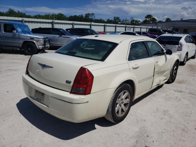 Photo 4 from auction – 2007 CHRYSLER 300 TOURIN with VIN 2C3KA53G27H613596