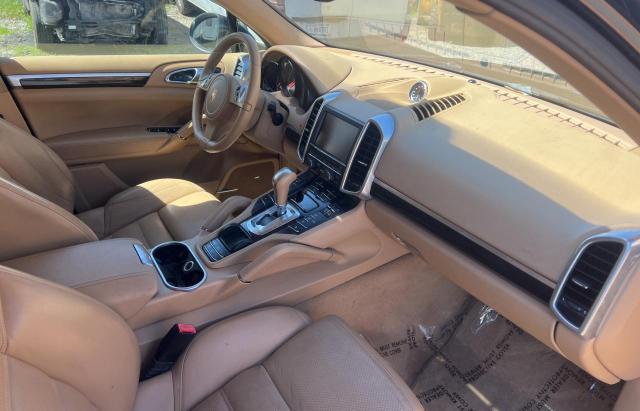 Photo 5 from auction – 2012 PORSCHE CAYENNE S with VIN WP1AE2A27CLA92078