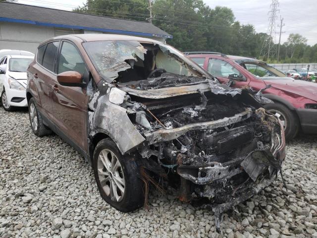 FORD ESCAPE SE 2017 with VIN 1FMCU0GD2HUA52417 - Photo from auction