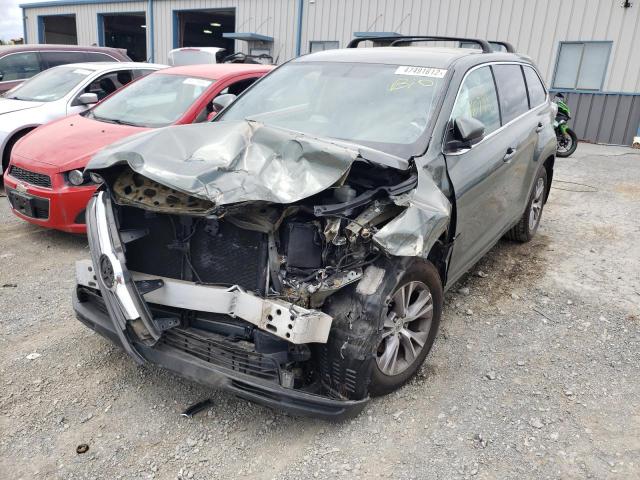 Photo 2 from auction – 2015 TOYOTA HIGHLANDER with VIN 5TDBKRFH3FS172968