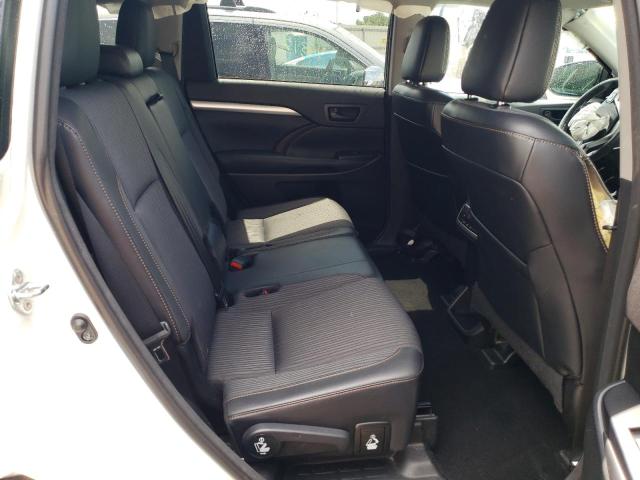 Photo 6 from auction – 2016 TOYOTA HIGHLANDER with VIN 5TDZKRFH2GS154624