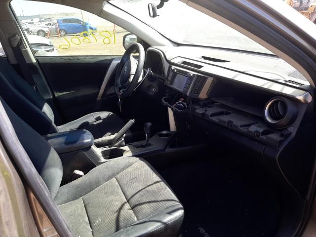 Photo 5 from auction – 2015 TOYOTA RAV4 LE with VIN JTMZFREV9FD067986