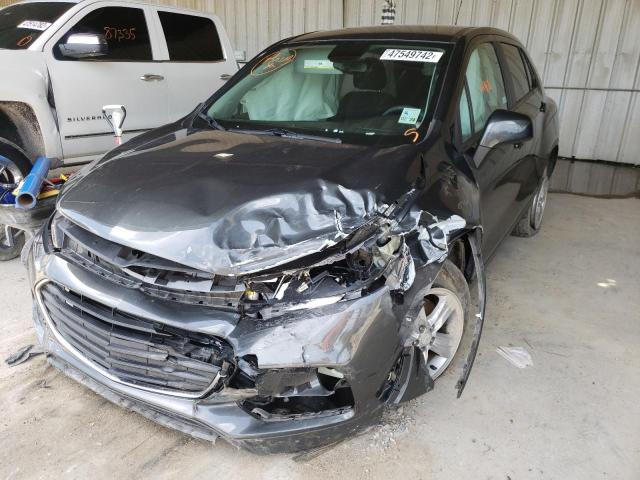 Photo 2 from auction – 2020 CHEVROLET TRAX LS with VIN 3GNCJKSB5LL176335