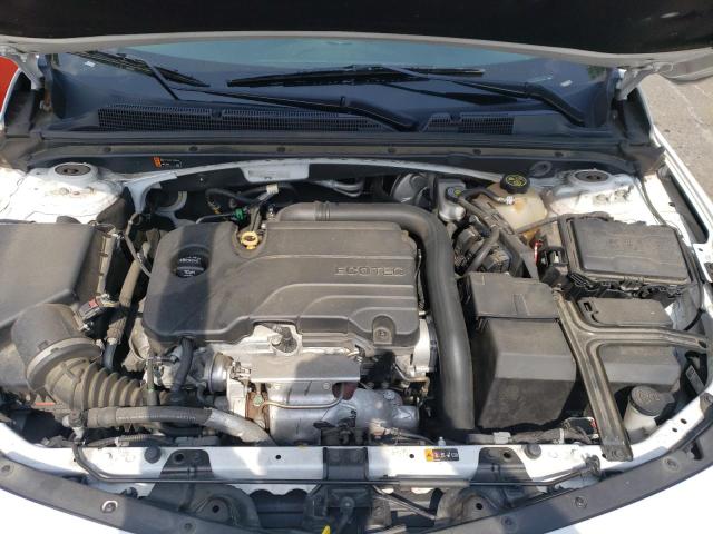 Photo 7 from auction – 2019 CHEVROLET MALIBU LT with VIN 1G1ZD5ST2KF170871