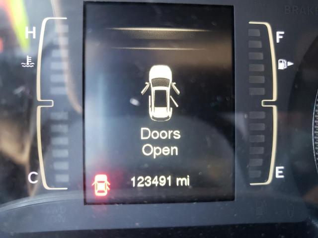 Photo 8 from auction – 2016 JEEP CHEROKEE L with VIN 1C4PJMCS0GW255819