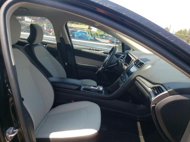 Photo 5 from auction – 2019 FORD FUSION SE with VIN 3FA6P0HD1KR127510