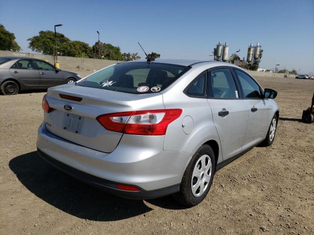 Photo 4 from auction – 2014 FORD FOCUS S with VIN 1FADP3E2XEL432339