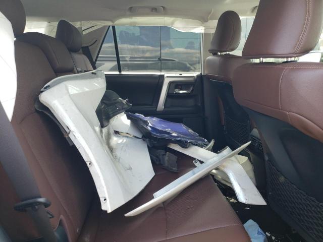 Photo 6 from auction – 2019 TOYOTA 4RUNNER SR with VIN JTEBU5JR2K5664129