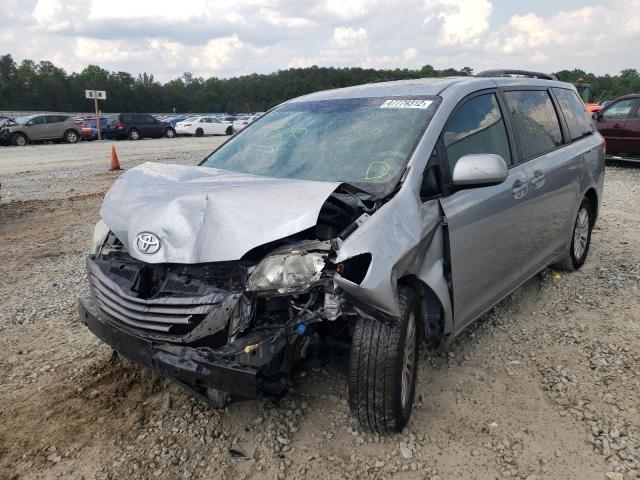 Photo 2 from auction – 2011 TOYOTA SIENNA XLE with VIN 5TDYK3DC0BS151973