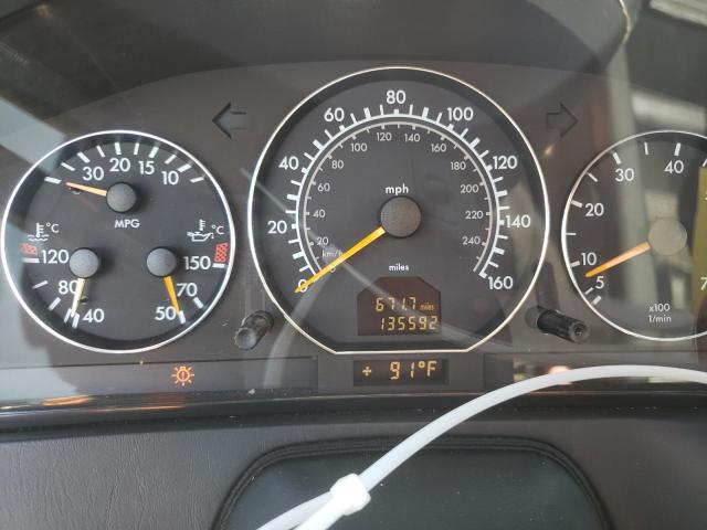 Photo 8 from auction – 2002 MERCEDES-BENZ SL 500 with VIN WDBFA68F32F202347
