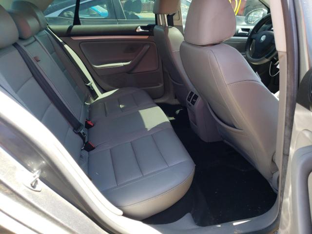 Photo 6 from auction – 2007 VOLKSWAGEN JETTA WOLF with VIN 3VWEF71K57M201958