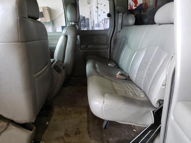 Photo 6 from auction – 2001 CHEVROLET SILVERADO with VIN 2GCEK19T711120872