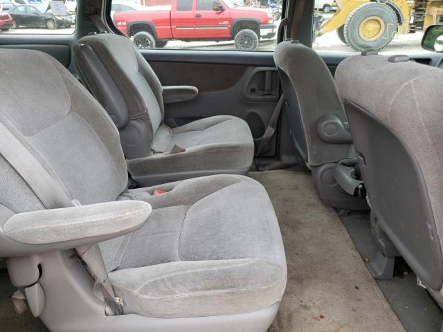 Photo 6 from auction – 2004 TOYOTA SIENNA CE with VIN 5TDZA23C04S208758