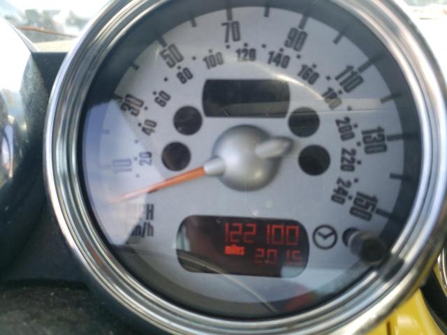 Photo 8 from auction – 2005 MINI COOPER S with VIN WMWRE33405TD95442