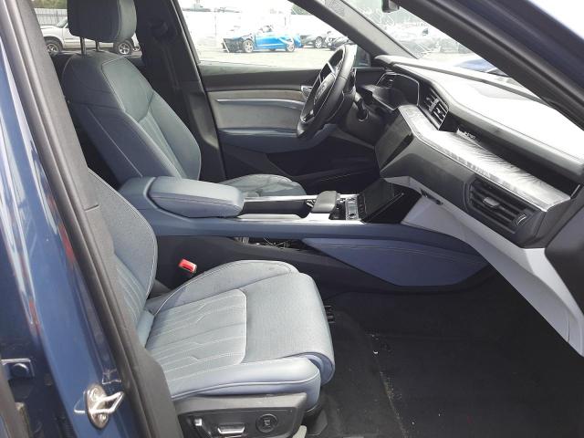 Photo 5 from auction – 2022 AUDI E-TRON SPO with VIN WA13AAGE7NB008894