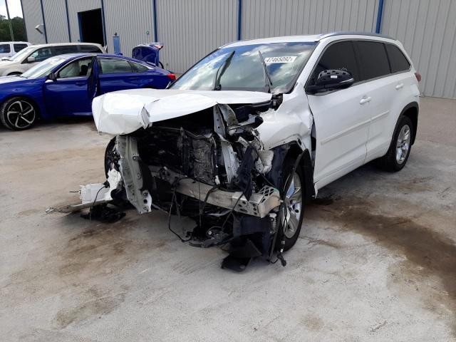 Photo 2 from auction – 2017 TOYOTA HIGHLANDER with VIN 5TDDZRFH3HS365306