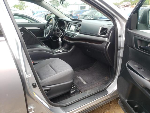 Photo 5 from auction – 2015 TOYOTA HIGHLANDER with VIN 5TDBKRFH0FS157196