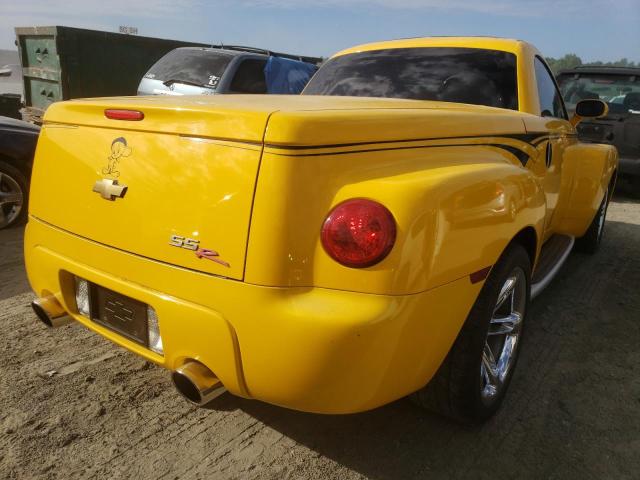 Photo 4 from auction – 2004 CHEVROLET SSR with VIN 1GCES14P14B103502